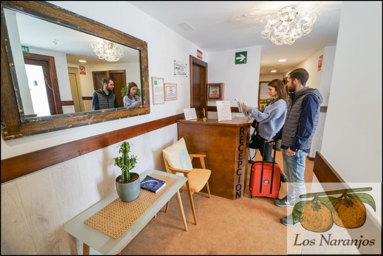 Hostal Y Apartamento Rural Los Naranjos Melegis 외부 사진