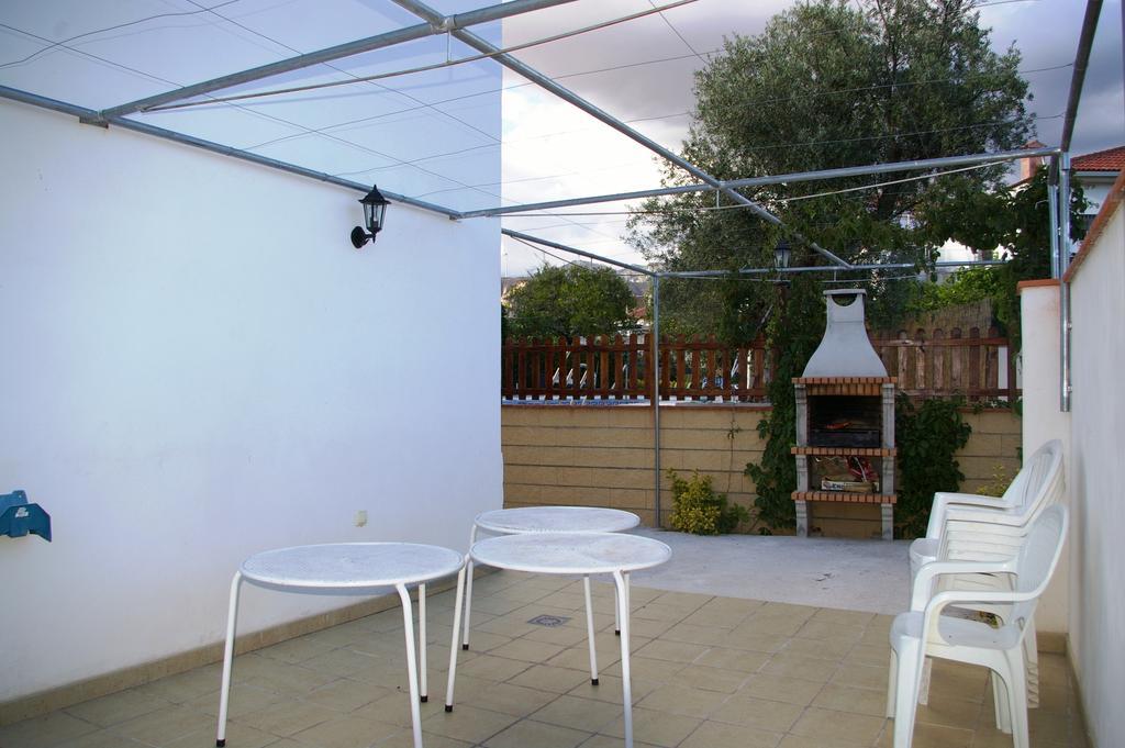 Hostal Y Apartamento Rural Los Naranjos Melegis 외부 사진